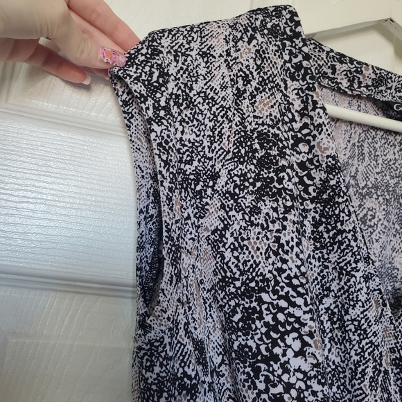 Snake print dress - Picture 9 of 10